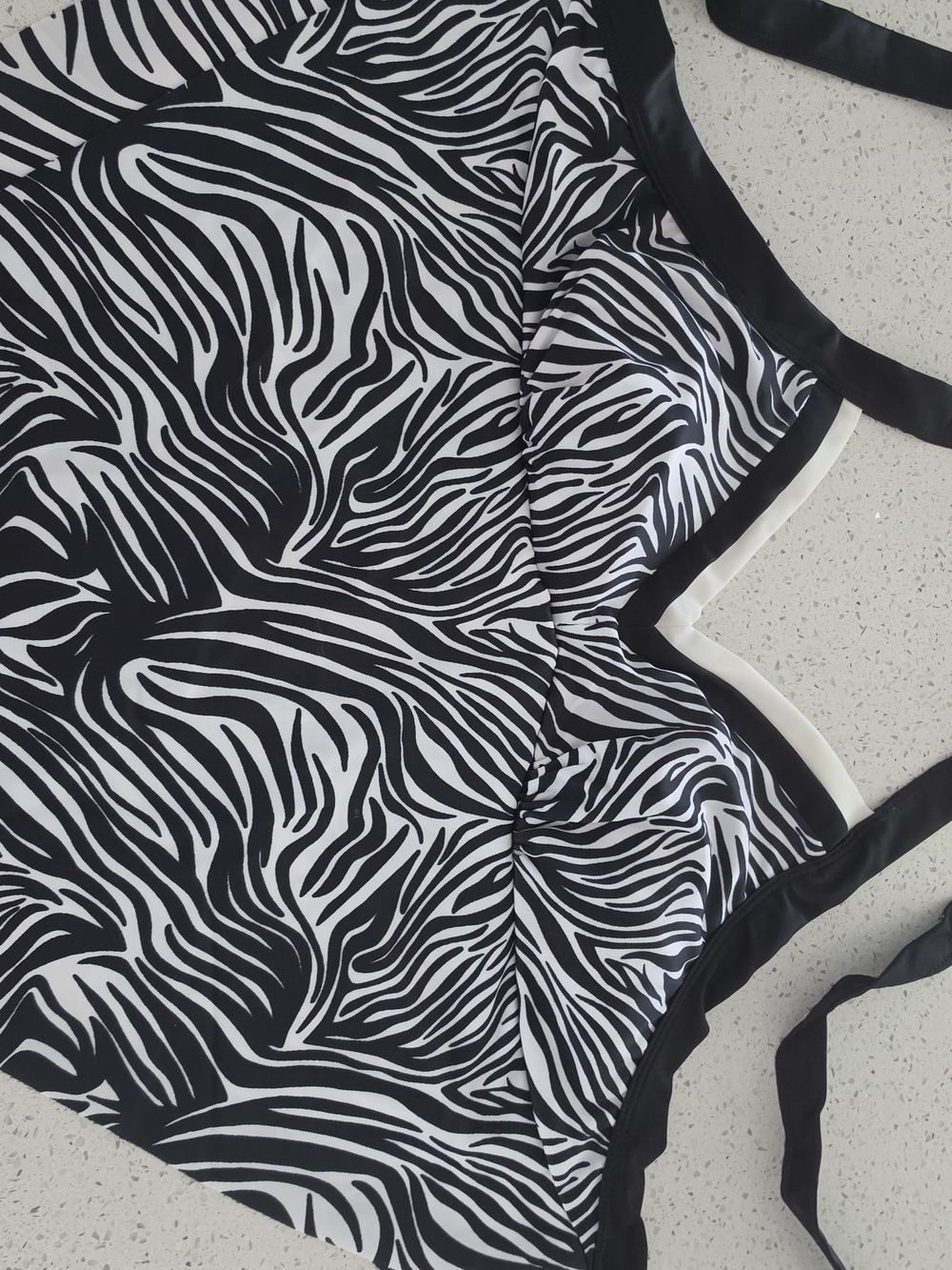 Zebra Swimtop Print Halter Chemise - Black & White M - Picture 4 of 10